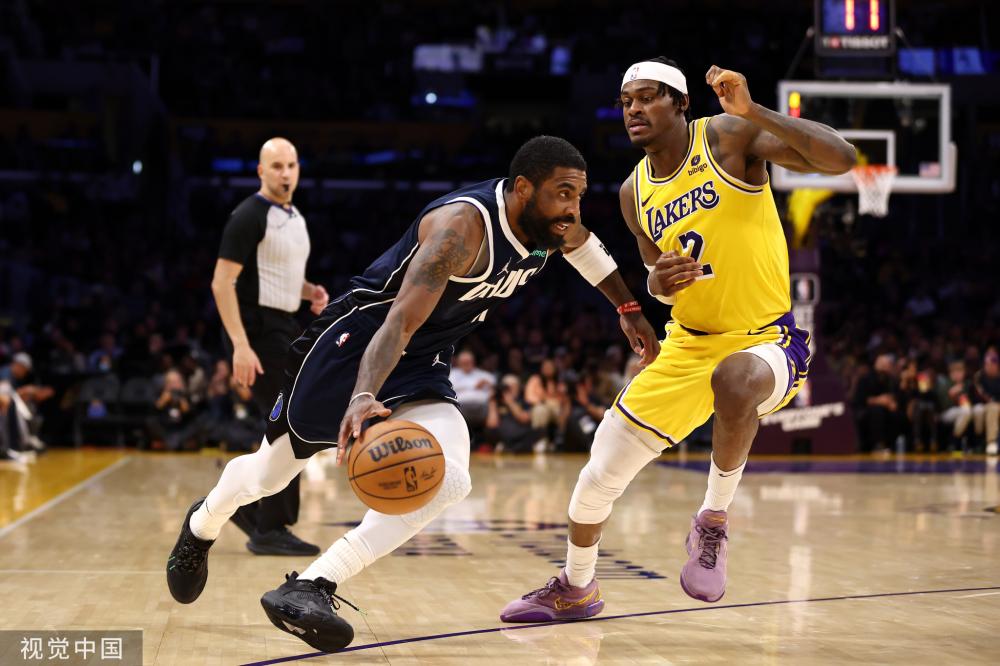 的中场核心 的中场核心