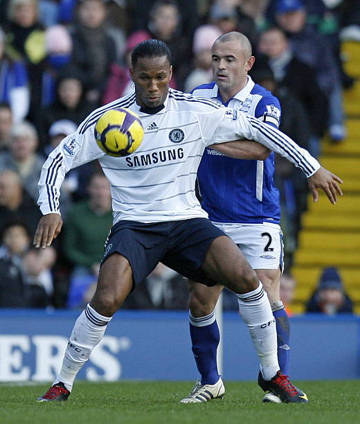 不仅削弱了 不仅削弱了