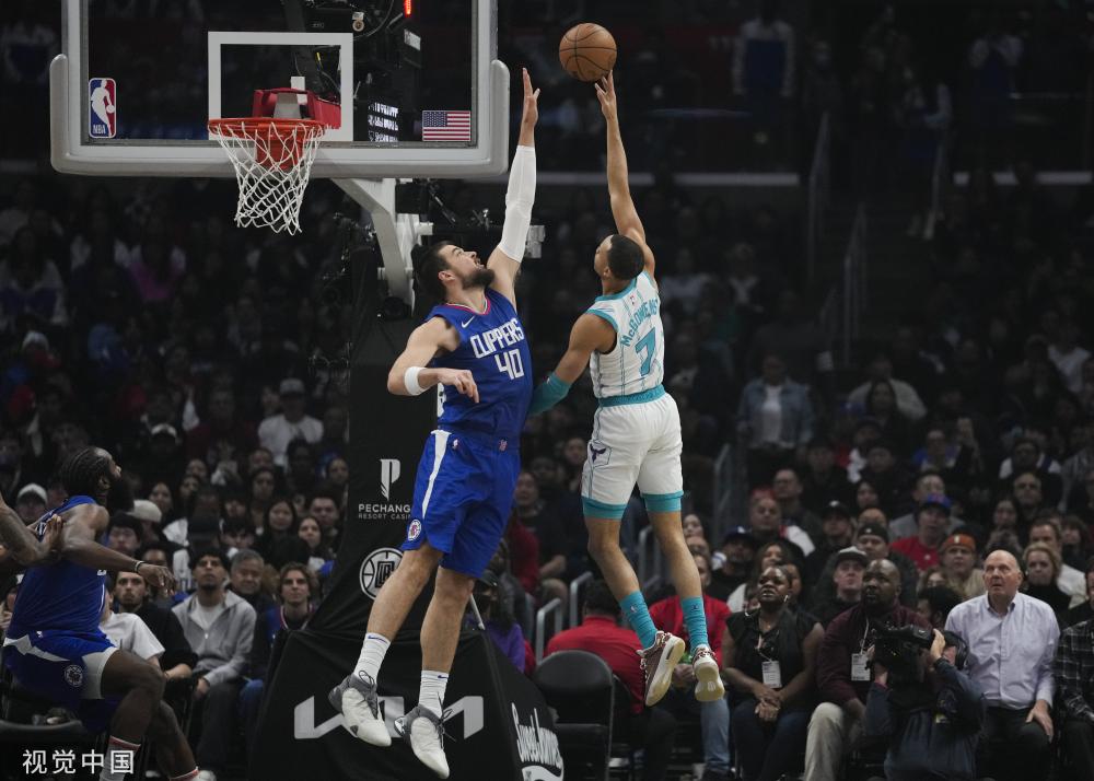 了让年轻的 了让年轻的