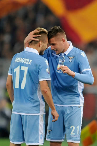 张也为他提 张也为他提